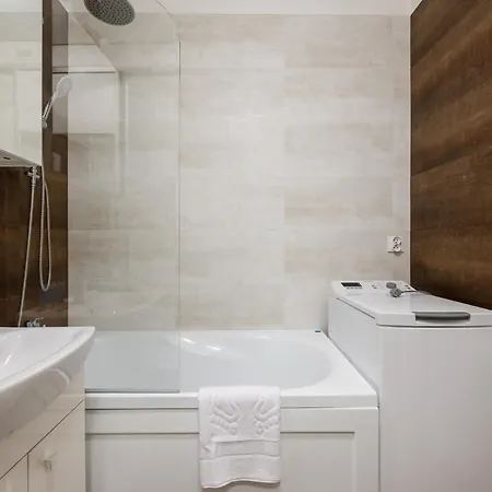 Solec Powisle Comfort By Bookinghost Appartement